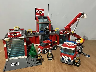 Buy Lego City Fire Station 7945 • 34.50£