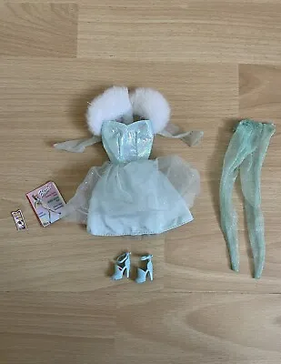 Buy Barbie Fashion Avenue Dress • 10.41£
