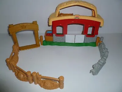 Buy Fisher Price Stable Little People Animal Sounds Farm Barn 2003 Vintage Fp • 9.95£