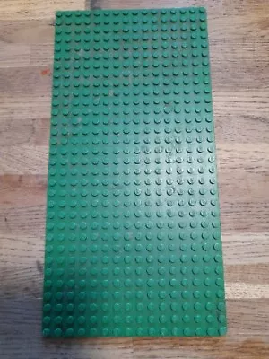 Buy LEGO 16x32  VINTAGE GREEN BASEPLATE THIN ROUNDED EDGES • 6.25£