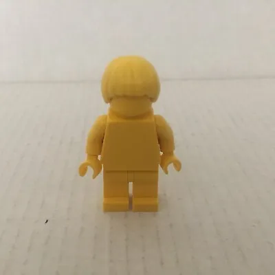 Buy Official Lego Everyone Is Awesome Yellow Minifigure • 13.20£