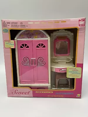 Buy Vtg Goldlok Toys Barbie Size Bedroom Vanity And Armoire ￼Rare! NRFB • 47.35£