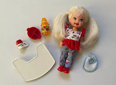 Buy Barbie Eatin Fun Shelly Kelly Doll • 10.41£