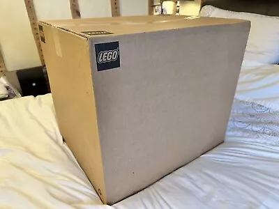 Buy LEGO Millennium Falcon 75192 SEALED IN SHIPPING BOX • 550£