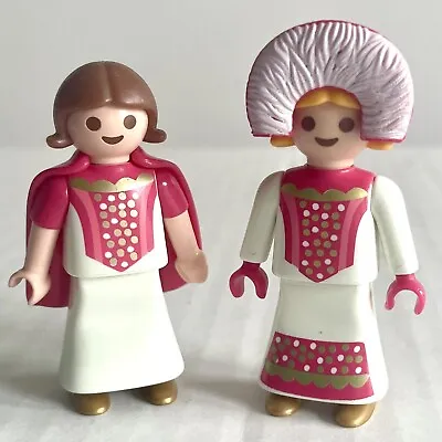 Buy Playmobil Figures: 2 X Royal Snow Princesses With Pretty Dresses • 3£