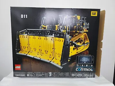 Buy LEGO TECHNIC: App-Controlled Cat D11 Bulldozer (42131) • 385£