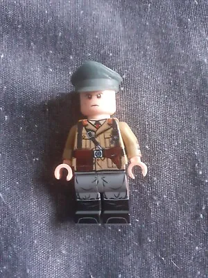 Buy WW2 Lego United Bricks 'The Doctor' Minifigure  • 35£