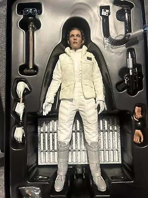 Buy Hot Toys Star Wars Empire Strikes Back Princess Leia Hoth MMS423 Pre Owned • 390£