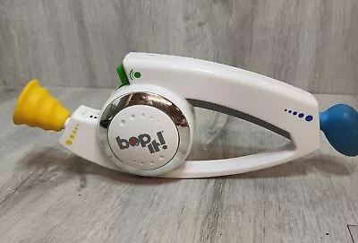 Buy Bop It Classic Game By Hasbro 2008 - Electronic Twist Pull Hours Of Fun! - White • 5£