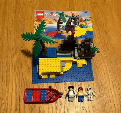 Buy LEGO Vintage Pirates Rocky Reef (6254) With Original Instructions - 98% Complete • 0.01£