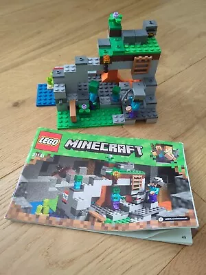 Buy Lego Minecraft: The Zombie Cave 21141 • 0.99£