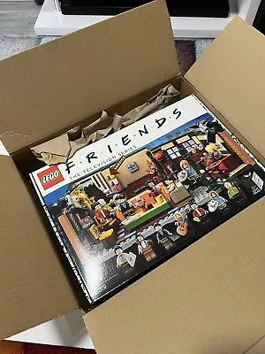 Buy LEGO 21319 Ideas Friends Central Perk • 80£