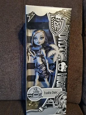Buy Monster High Doll Frankie Stein Skull Shores Black And White Doll • 154.17£