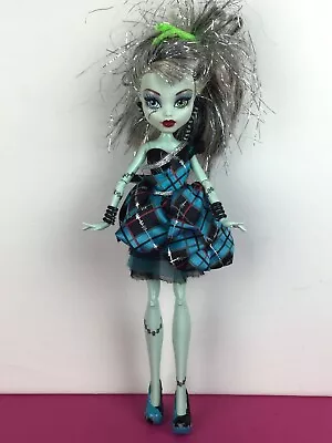 Buy Monster High Doll Frankie Stein Sweet 1600 • 28.82£