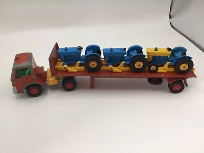 Buy Matchbox King Size K20 Tractor Transporter And Tractors  • 4.99£
