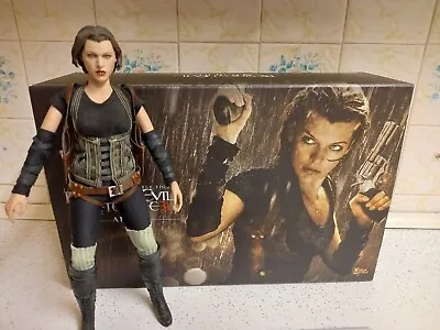 Buy Hot Toys Resident Evil Afterlife 3D Alice 1/6 Action Figure 12 Inch With Box • 300£
