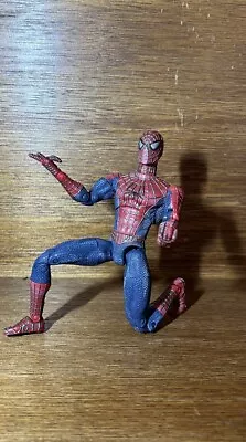 Buy Marvel ToyBiz: Spiderman (2002) -  6  Poseable Figure (28 Poseable Points) • 20.45£