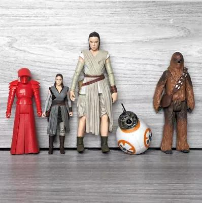 Buy Various Star Wars Figures - Chewbakka - Rey - Bb8 - Praetorian Guard • 9.99£