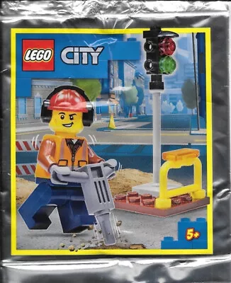Buy LEGO City - 952111 Builder And Traffic Light  - Foil Pack Set New & Sealed 2021 • 4.49£