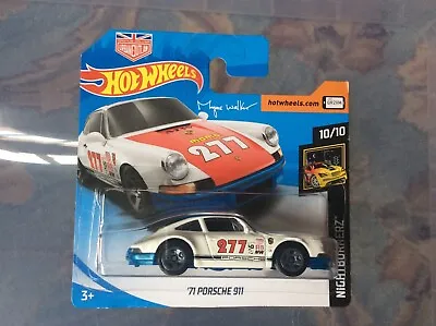 Buy Hot Wheels ’71 Porsche 911 115/365 2018 In White/Red - Small Crack In Blister • 8.50£