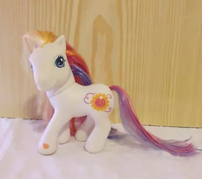 Buy *My Little Pony Sunny Daze G3 Rainbow Pony * • 8£