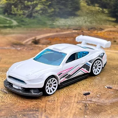 Buy Hot Wheels Custom '18 Ford Mustang GT White 2023 New Loose 1:64 Diecast Car • 3.50£