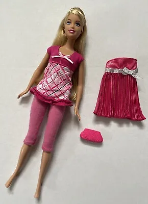 Buy Barbie Fashionistas Fashion Style • 20.48£
