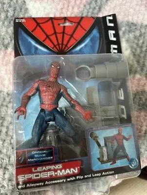 Buy New SpiderMan The Movie (2002) Leaping Spider-Man Action Figure ToyBiz • 49.99£