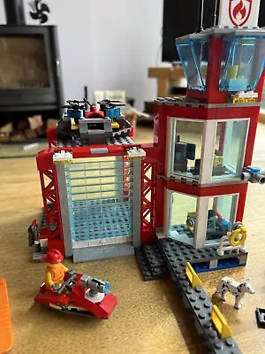 Buy LEGO City: Fire Station (60215) • 35£