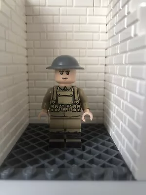 Buy United Bricks Misprint Completed WW2 British Soldier Mini Figure • 8.99£