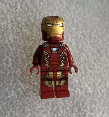 Buy Lego Marvel Iron Man MK46 Mark 46 Minifigure Sh254 Partial Circle On Chest 76051 • 24.99£