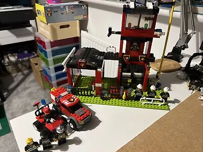 Buy Lego 7240 City Fire Station And Extra Minifigures And Set • 10£