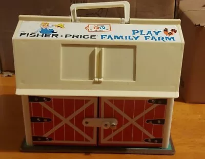 Buy Vintage 915 Fisher-Price Family Play Farm • 29.99£