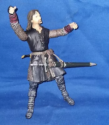 Buy The Lord Of The Rings Aragorn Helm's Deep Action Figure • 12.99£