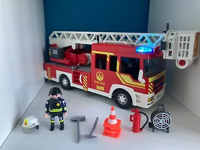 Buy Playmobil Fire Ladder Engine Set 4512. USED, GOOD CONDITION, LIGHTS + SIREN Work • 40£