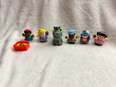 Buy Fisher Price Little People Bundle Of Figures With Horse • 9.95£