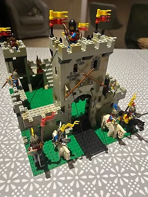 Buy LEGO Knights Castle 6080 Box, All Parts. • 150£