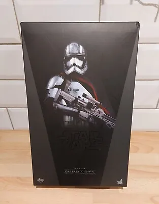 Buy Hot Toys Star Wars The Force Awakens Captain Phasma 1/6th Scale Figure  MMS328 • 160£