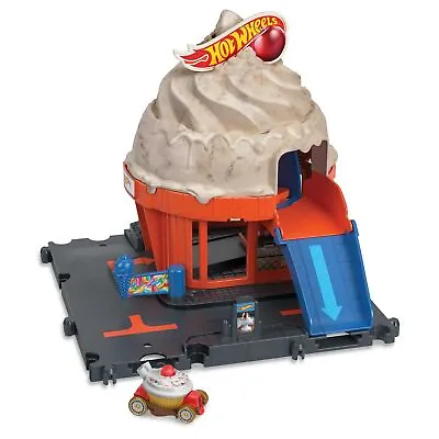 Buy Hot Wheels City Downtown Ice Cream Swirl (Parlour) Set With 1 Car Included • 27.99£