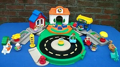 Buy Fisher Price Little People Playset Discovery Village Sound&move,5 Figs 100%works • 27.99£