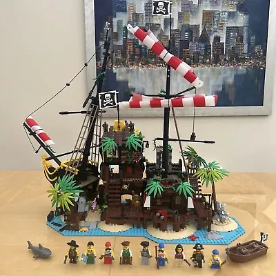 Buy LEGO Ideas: Pirates Of Barracuda Bay (21322) - With Extra Minifigure • 209.99£