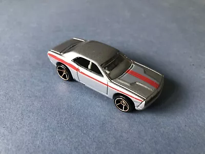 Buy Hot Wheels - Dodge Challenger Concept • 8£