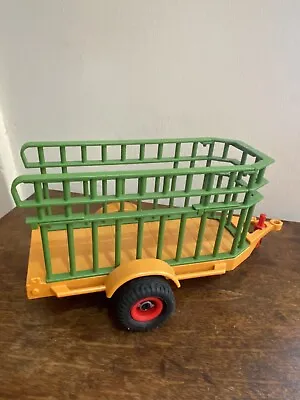 Buy Playmobil Wildlife   Vintage Rangers Truck 6937 • 15.45£
