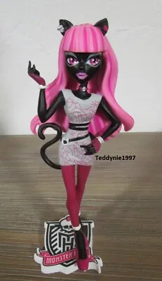 Buy Doll Monster High Catty Black #26 Collectible Figure + Stand  • 8.24£