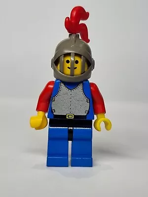 Buy 18. LEGO Vintage Castle/Knights Blue Top Grey Grille Helmet Cas180 6085 • 10£