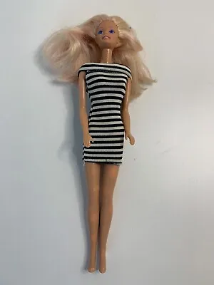 Buy Vintage Barbie 80s • 20.58£
