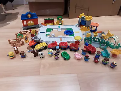Buy Fisher Price Little People 2001 Fun Sounds Train Track & 15 Figures + 5 Vehicles • 35£