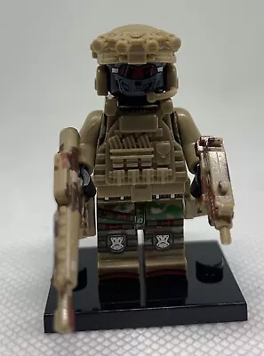 Buy Lego Minifigure: Desert Army Mini Figure. • 7£