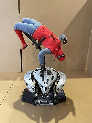 Buy MMS552 Hot Toys Spider-Man: Far From Home Spider-Man (Homemade Suit) (Displayed) • 175£