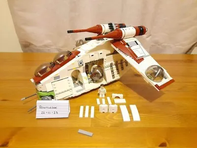 Buy Lego Star Wars Republic Gunship 75021 • 64.01£
